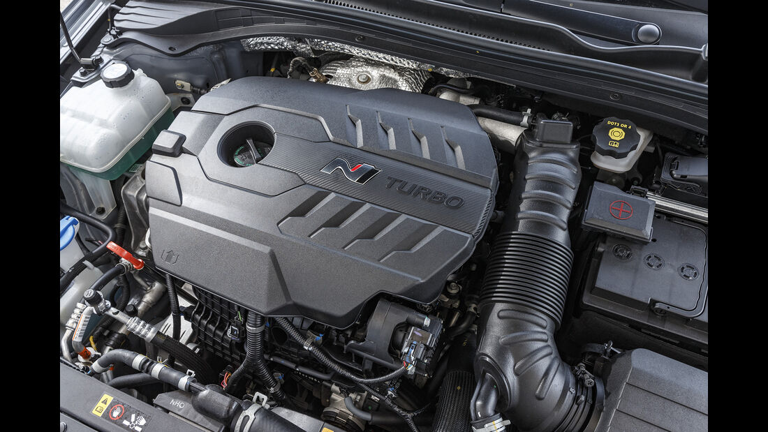 Hyundai i30 Fastback N Performance, Motorraum
