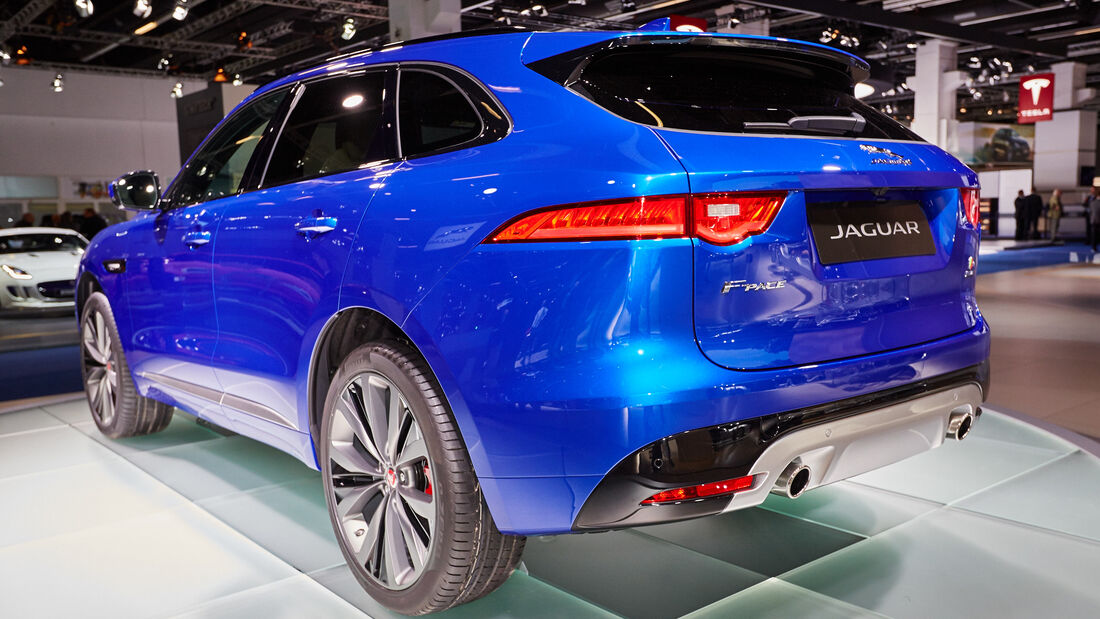 IAA 2015, Jaguar F-Pace