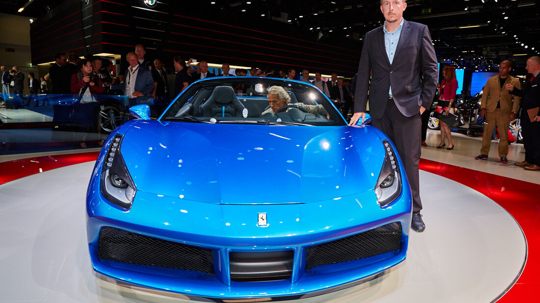 IAA 2015, Sitzprobe Dralle Ferrari 488 Spider