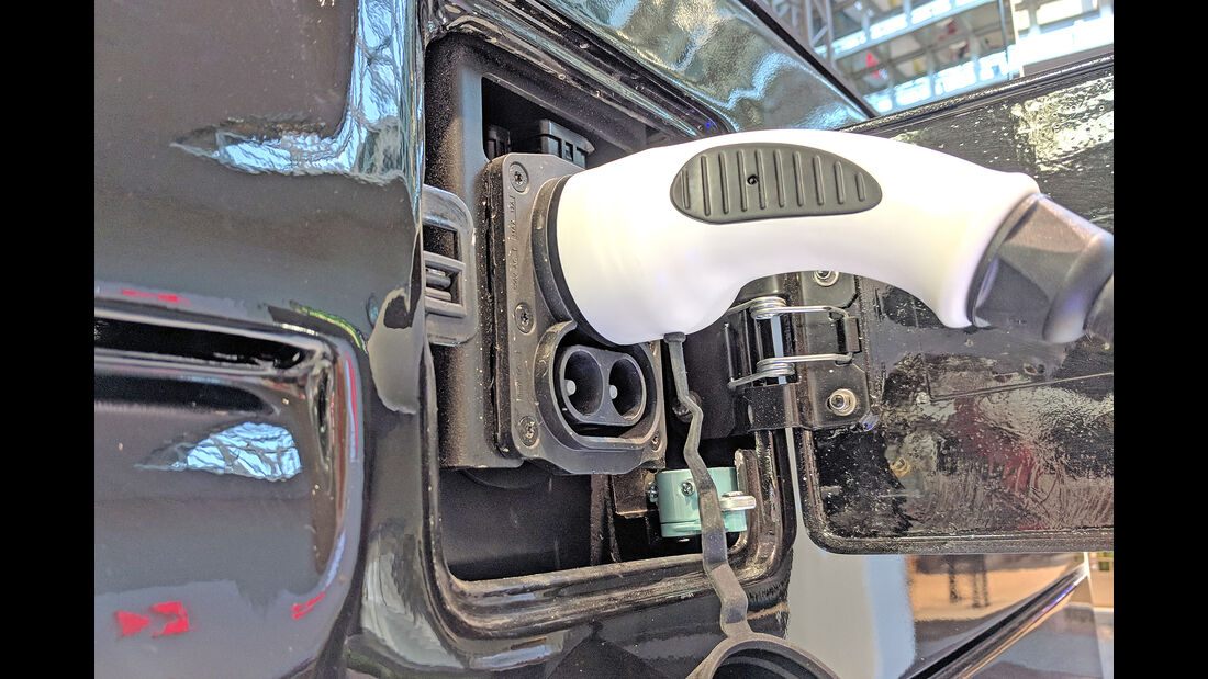 IAA Nutzfahrzeuge 2018 Karsan Atak Electric