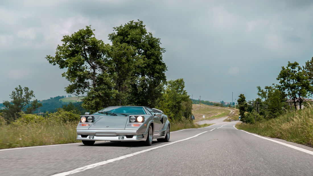 Impressionen Lamborghini Countach alt neu