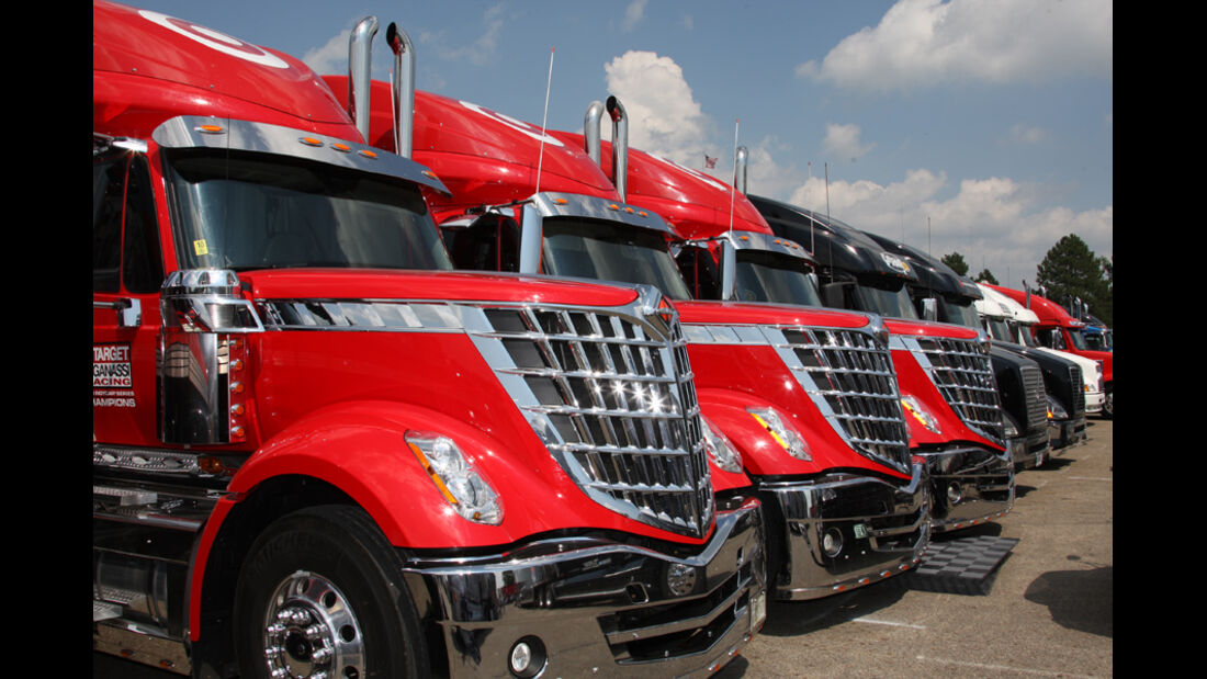 IndyCar Trucks