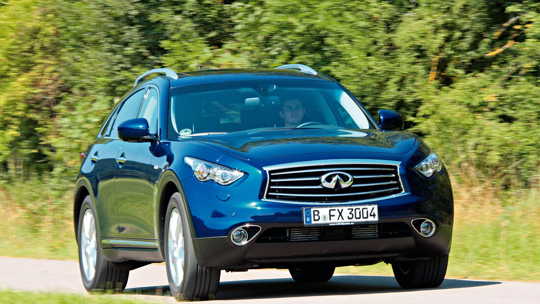 Infiniti FX30d GT Premium, Frontansicht