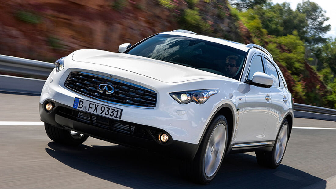 Infiniti FX30d S