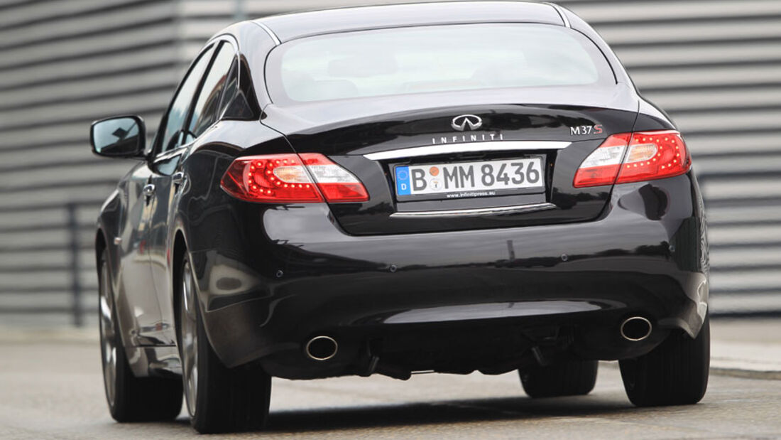 Infiniti M37 S