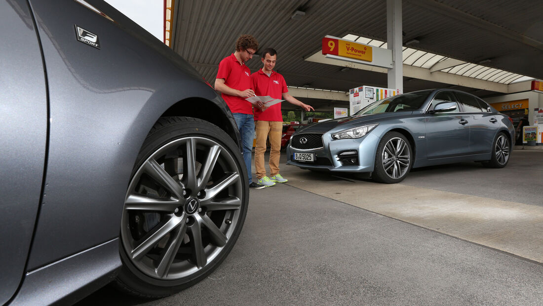 Infiniti Q50 S 3.5 V6 Hybrid, Lexus GS 450h F-Sport, Testfahrt