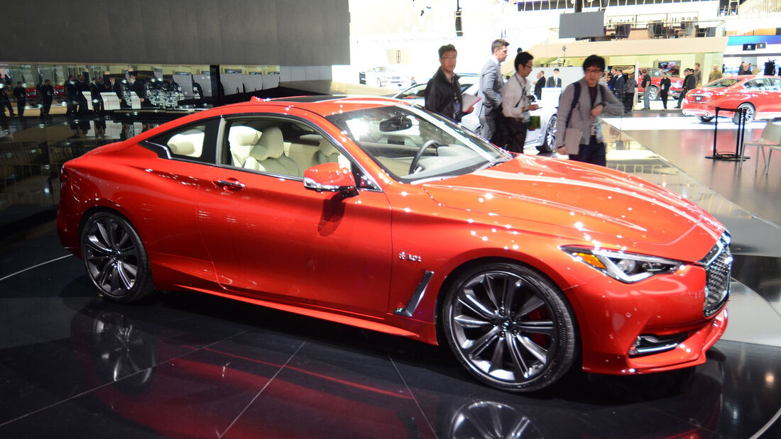 Infiniti Q60