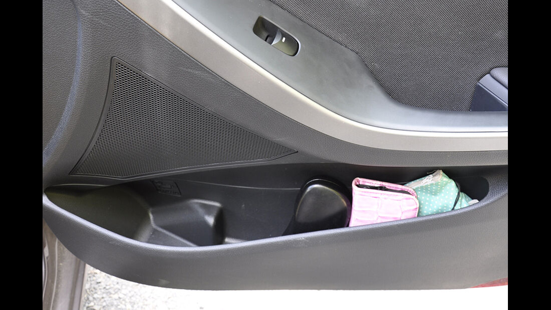 Innenraum-Check Hyundai i30, Ablagen, Staufächer
