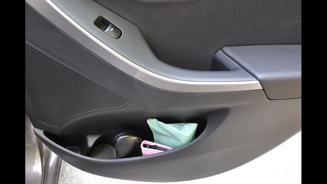 Innenraum-Check Hyundai i30, Ablagen, Staufächer