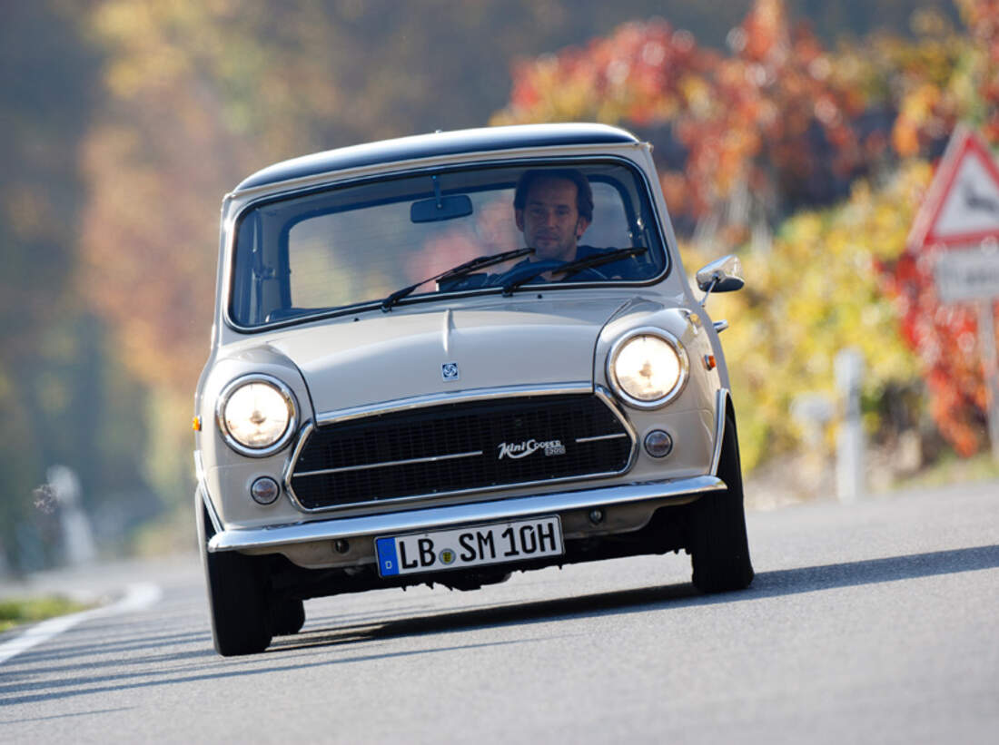 Innocenti Mini Cooper 1300 Export im Fahrbericht The Italian Job auto motor und sport