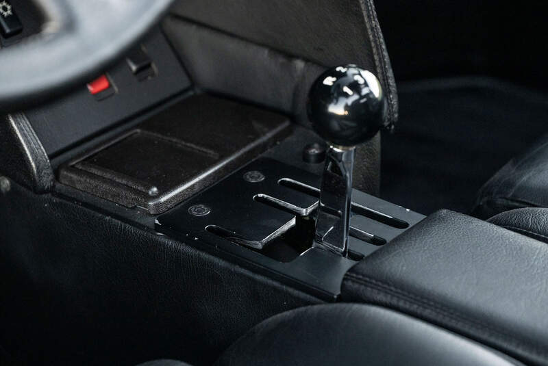 Isdera Imperator 108i (1991)