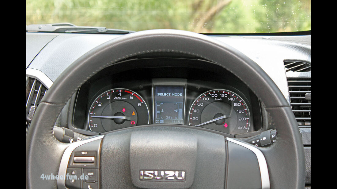 Isuzu D-Max 2012 Pickup Fahrbericht Thailand