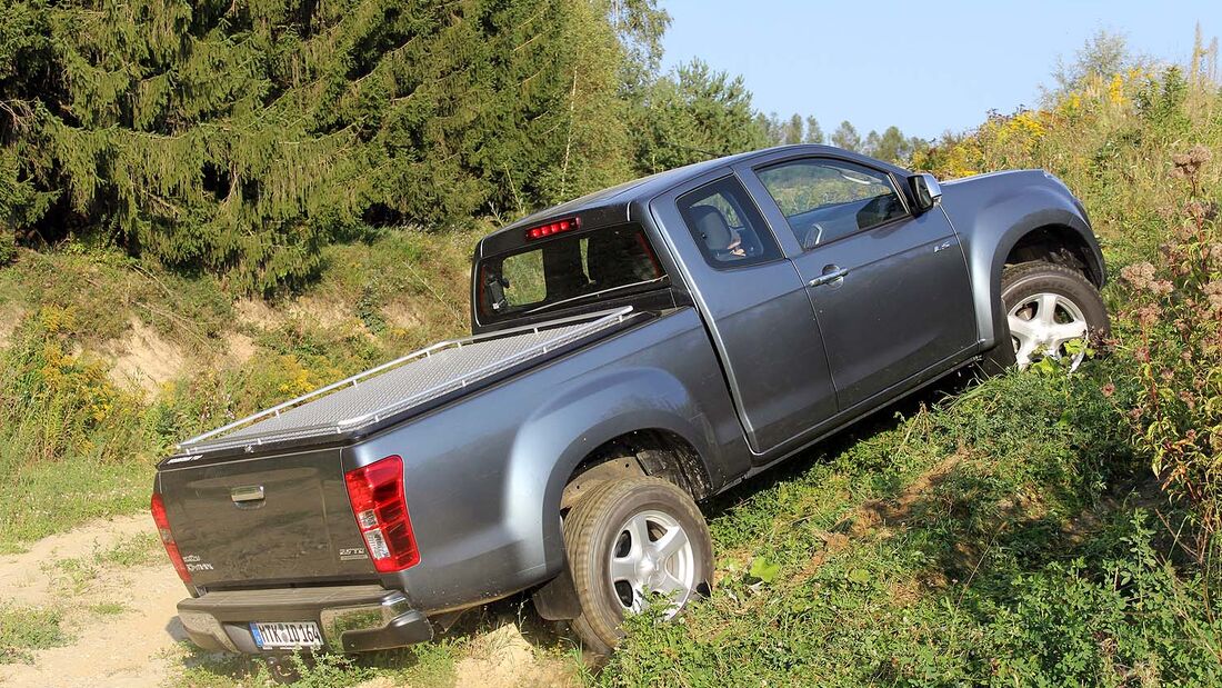 Isuzu D-Max Space Cab 2012 Test 