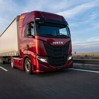 Iveco S-Way Fernverkehr-Lkw 2019