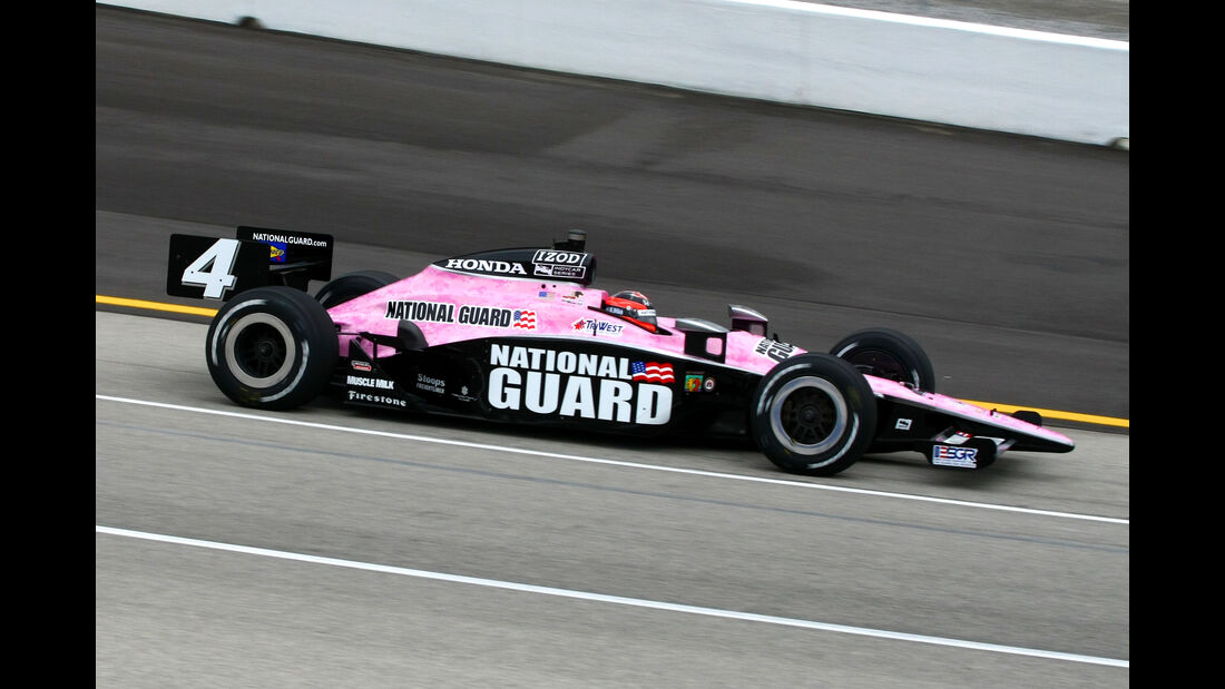 JR Hildebrand - Kentucky - Indycar - 2011
