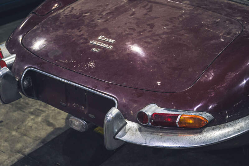 Jaguar E-Type 4.2 Series 1 (1964)