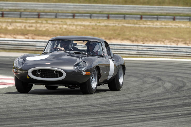 Jaguar E-Type Lightweight, Fahrbericht