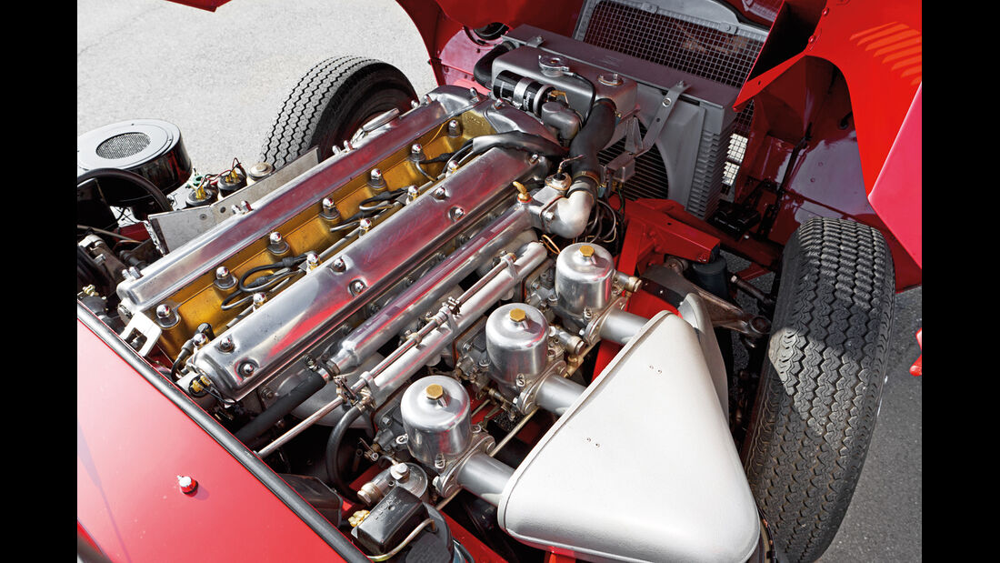 Jaguar E-Type, Motor