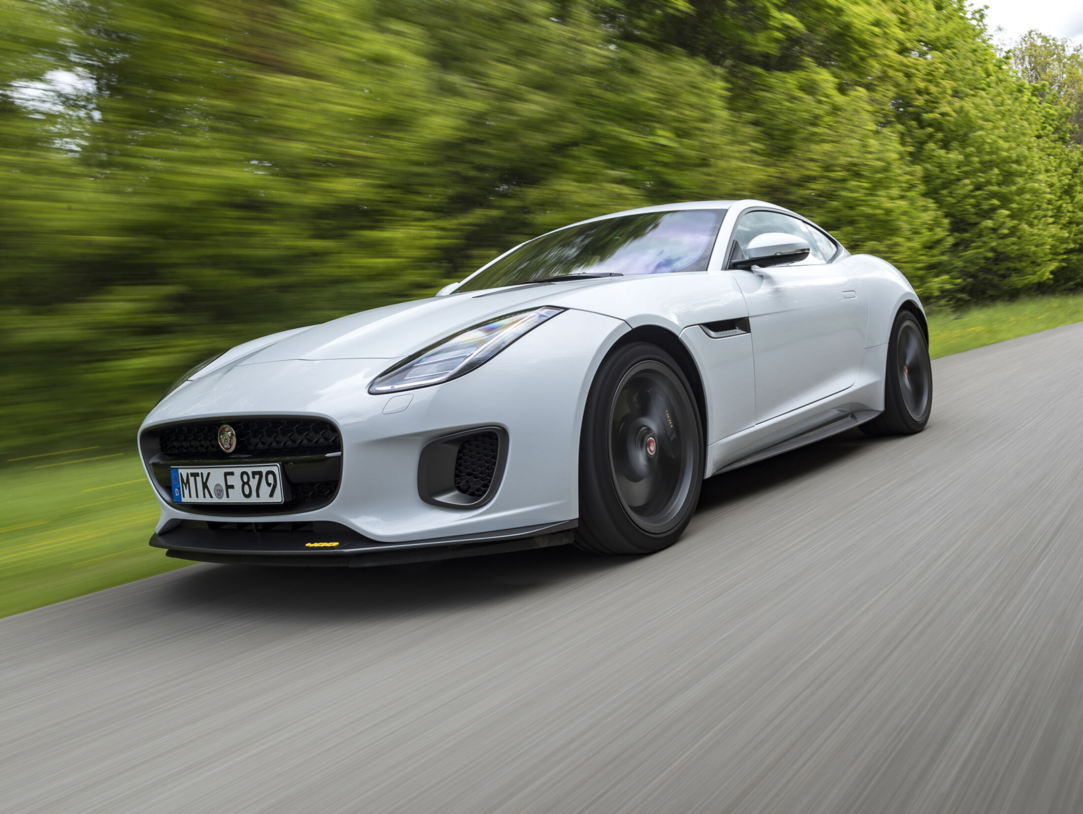 Jaguar F-Type 400 Sport im Test | AUTO MOTOR UND SPORT