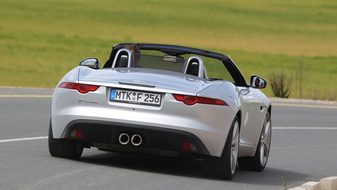 Jaguar F-Type, Heckansicht