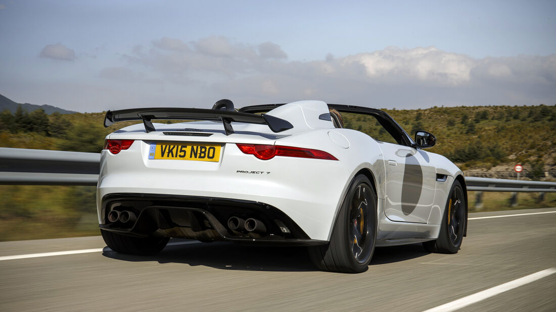 Jaguar F-Type Project 7