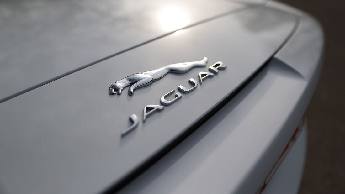 Jaguar F-Type R AWD, Exterieur