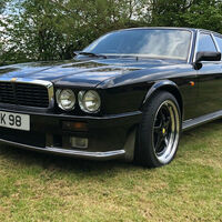 Jaguar Lister XJ12 7.0 V12 Supercharged XJ40