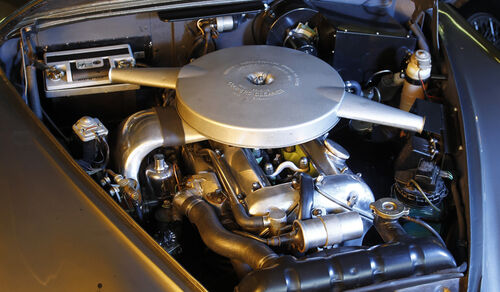Jaguar MK 2, Motor, Motorraum