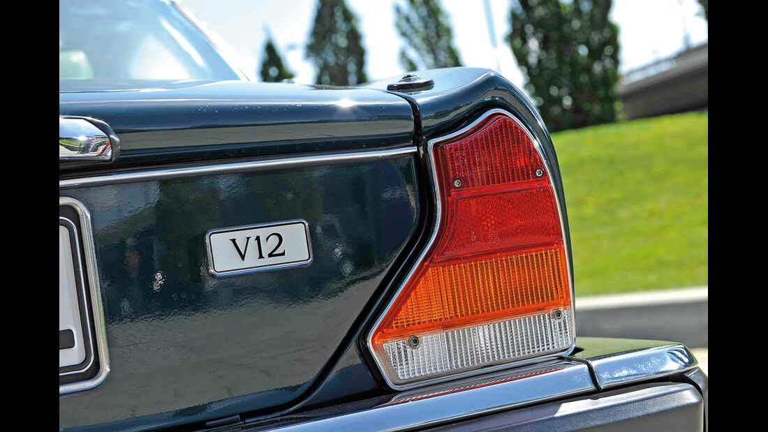 Jaguar  V12, Heckleuchte, Typenbezeichnung