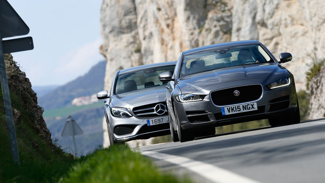 Jaguar XE 25t, Mercedes C220 Bluetec, Frontansicht