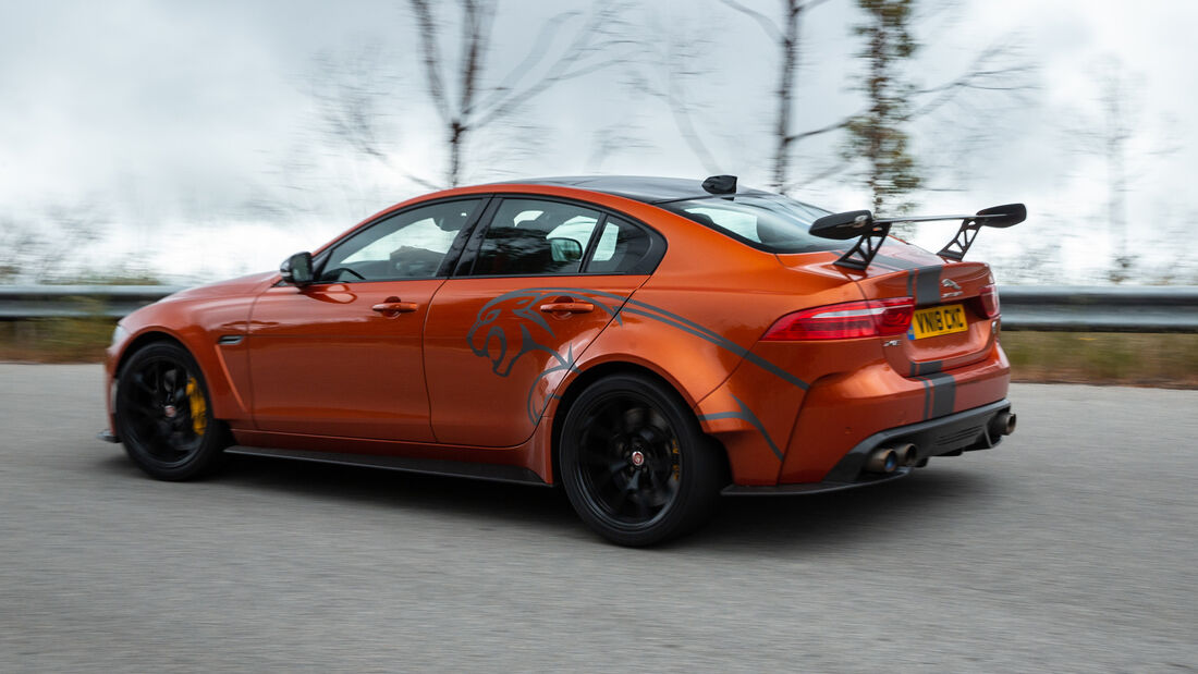 Jaguar XE SV Project 8 Fahrbericht 2018