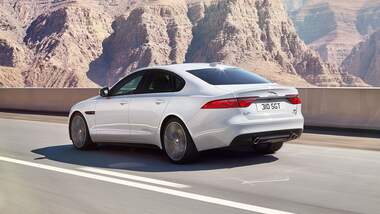 Jaguar XF