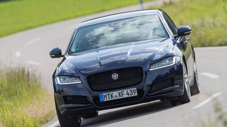 Jaguar XF 30d Portfolio, Frontansicht