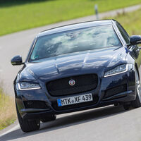 Jaguar XF 30d Portfolio, Frontansicht