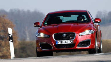 Jaguar XFR, Frontansicht