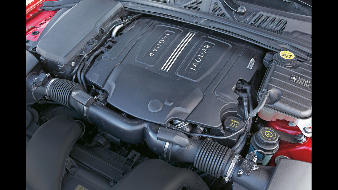 Jaguar XFR, Motor