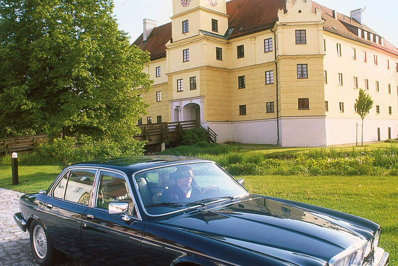 Jaguar XJ 12 SIII, Seitenansicht