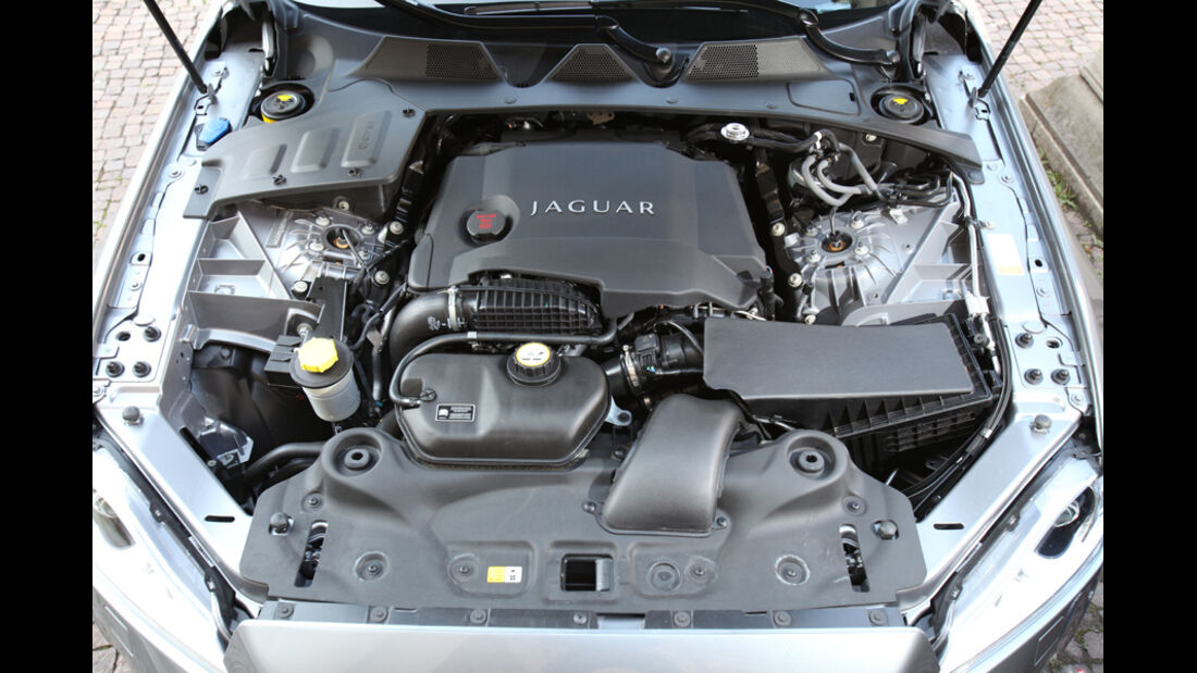 Jaguar XJ 3.0 D, Motor