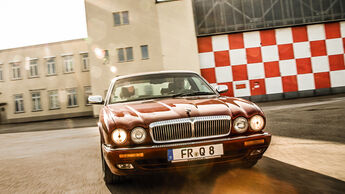 Jaguar XJ 6 (X 300), Frontansicht