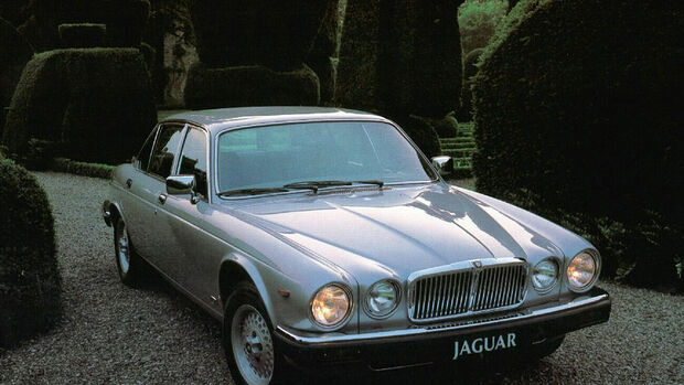 Jaguar XJ6 4.2, Typenbezeichnung