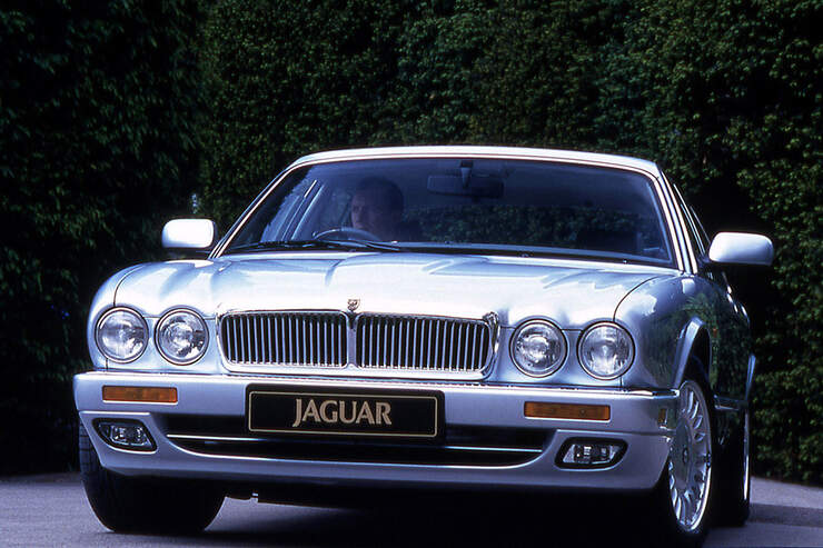 Jaguar xj x300
