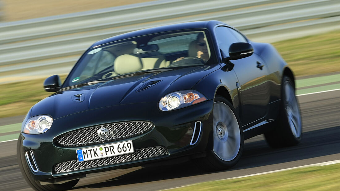 Jaguar XKR