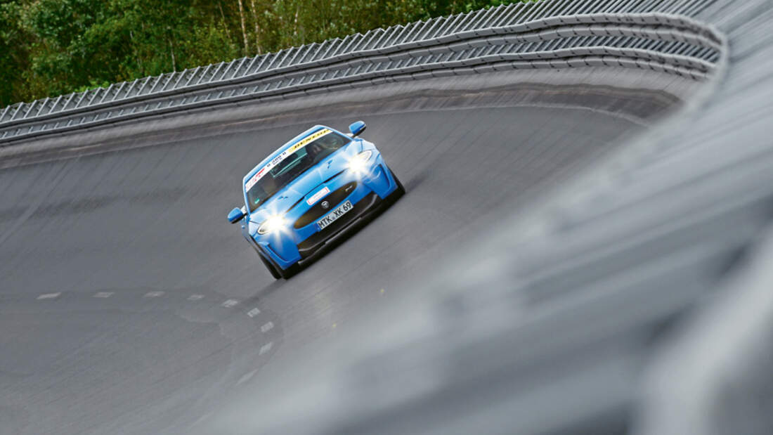 Serie Beschleunigungs und Bremsentest 03000 km/h 2011 Jaguar XKRS