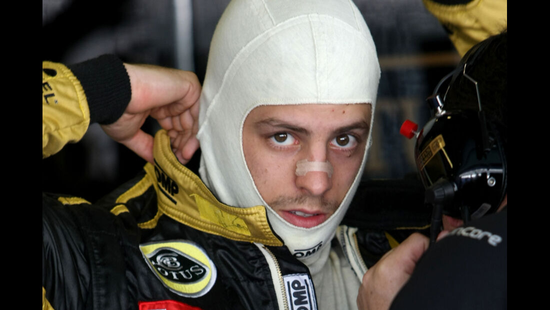 Jan Charouz - Renault - Young Driver Test - Abu Dhabi - 17.11.2011