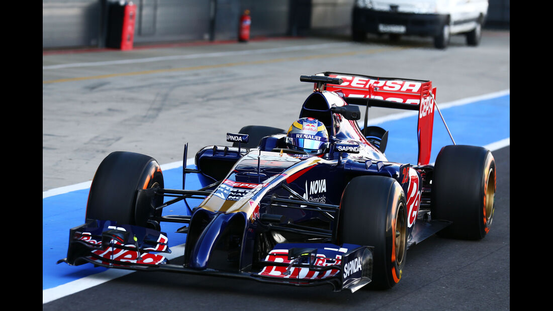 Jean-Eric Vergne - Toro Rosso - Formel 1-Test - Silverstone 2014