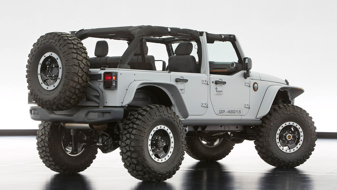 Jeep Wrangler Mopar Recon