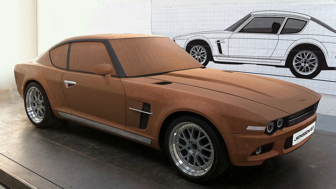 Jensen GT Clay Model Holzmodell