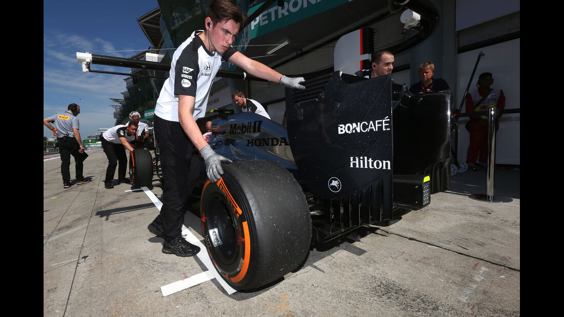 Jenson Button - McLaren - Formel 1 - GP Malaysia - 28. März 2015