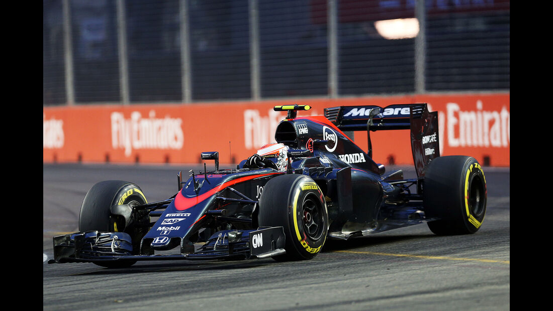 Jenson Button - McLaren - Formel 1 - GP Singapur - 18. September 2015