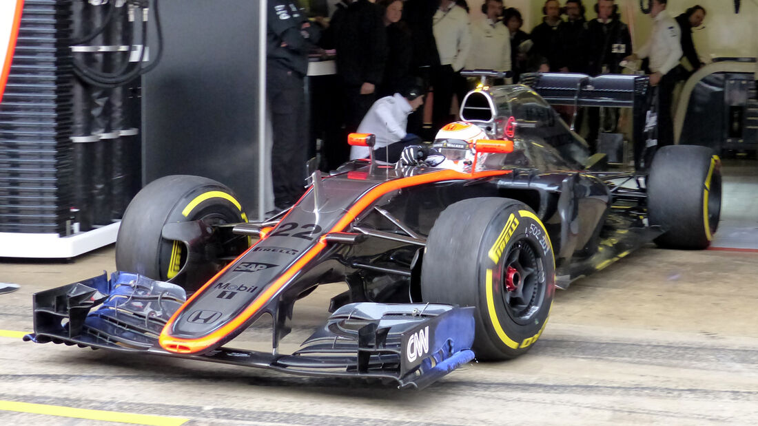 Jenson Button - McLaren - Formel 1-Test - Barcelona - 21. Februar 2015